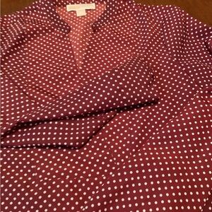 Absolutely stunning authentic Michael Kors polka dot size M blouse, must have!